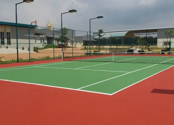 Sơn 5 lớp sân tennis có Cao Su chống nứt POLYURETHANE TOPTENNIS trên nền nhựa